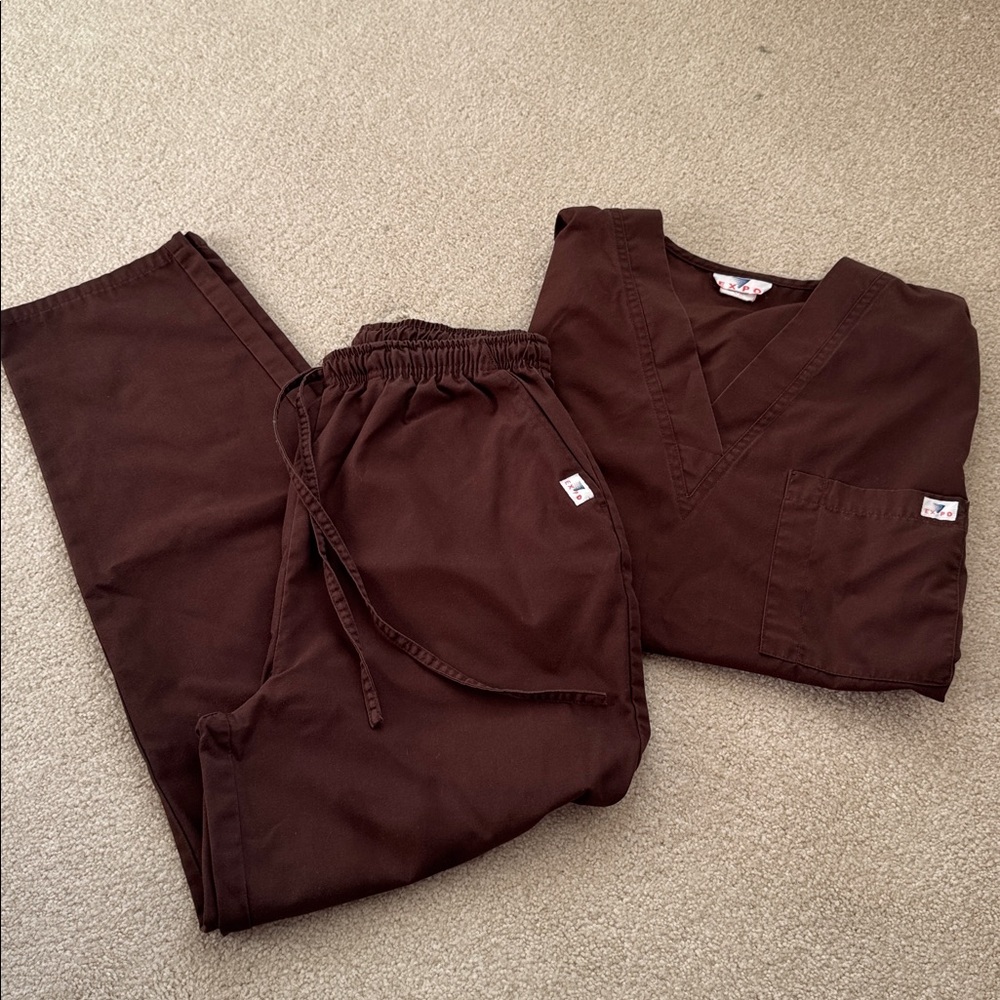 Women's Expo Short Sleeve  2 Piece Scrub Set Size XS